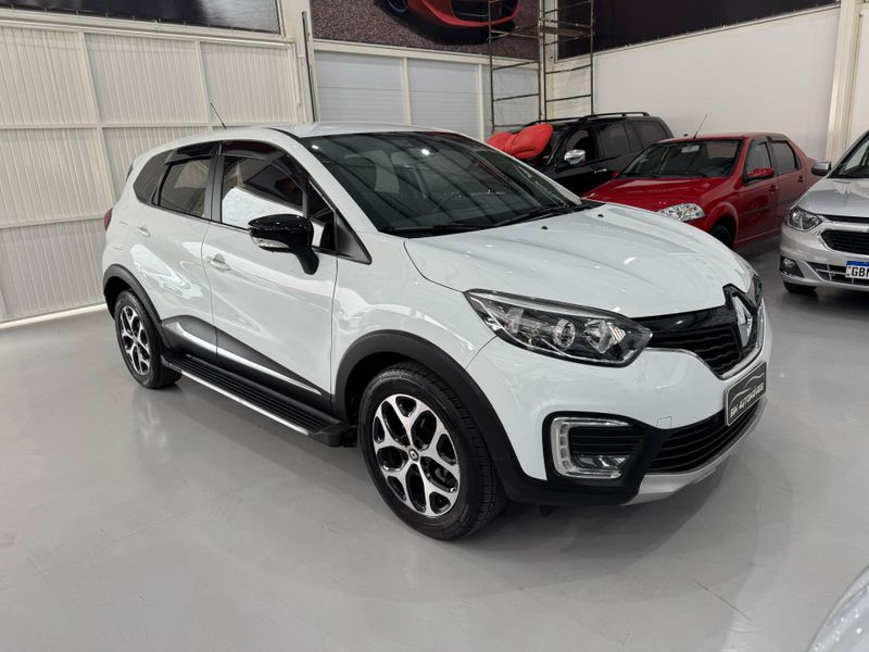 Renault Captur Intense 2.0 16v 2017/2018 SIM AUTOMÓVEIS ROLANTE / Carros no Vale