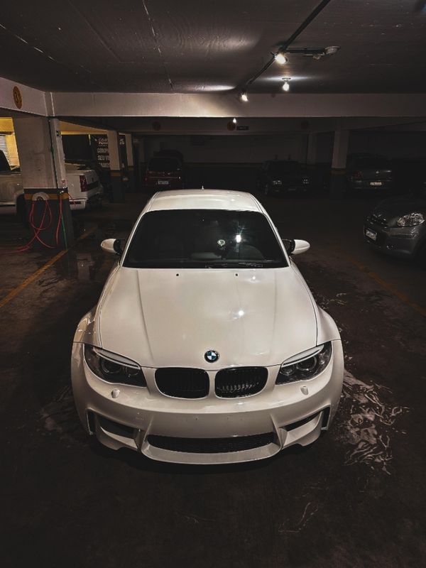 BMW 1 M 3.0 COUPÉ 24V GASOLINA BI-TURBO 2P MANUAL 2012/2012 CASTELLAN E TOMAZONI MOTORS CAXIAS DO SUL / Carros no Vale