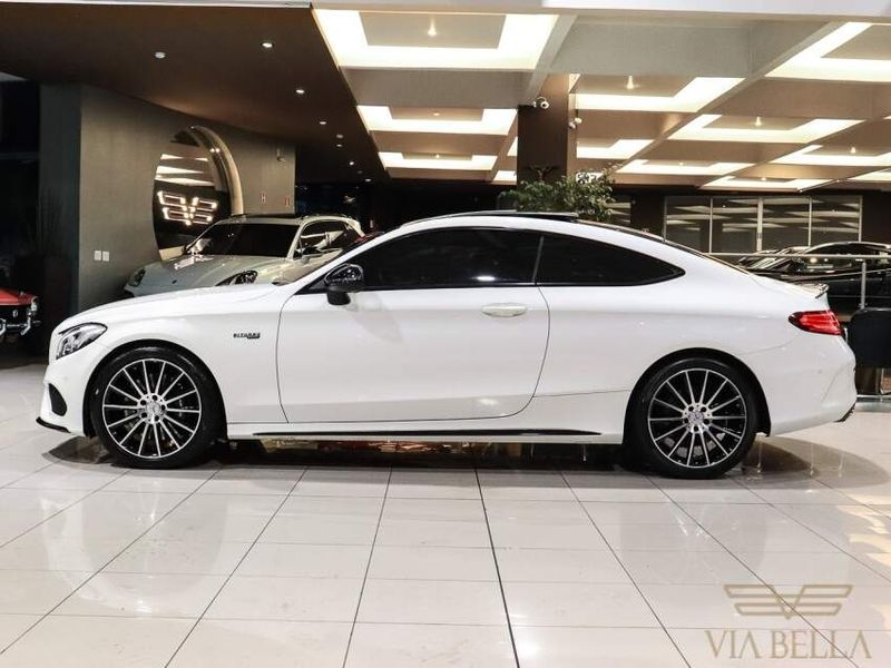 Mercedes-Benz C 43 AMG 3.0 V6 GASOLINA COUPÉ 4MATIC 9G-TRONIC 2016/2017 VIA BELLA VEÍCULOS ESPECIAIS CAXIAS DO SUL / Carros no Vale