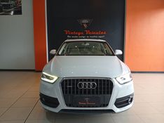 Audi Q3 2.0 TFSI AMBIENTE QUATTRO 4P GASOLINA S TRONIC 2014/2015 VINTAGE VEÍCULOS CAXIAS DO SUL / Carros no Vale