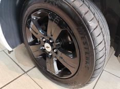 Chevrolet CAPTIVA SPORT FWD 2.4 16V ECOTEC 4P GASOLINA 2013/2014 VINTAGE VEÍCULOS CAXIAS DO SUL / Carros no Vale