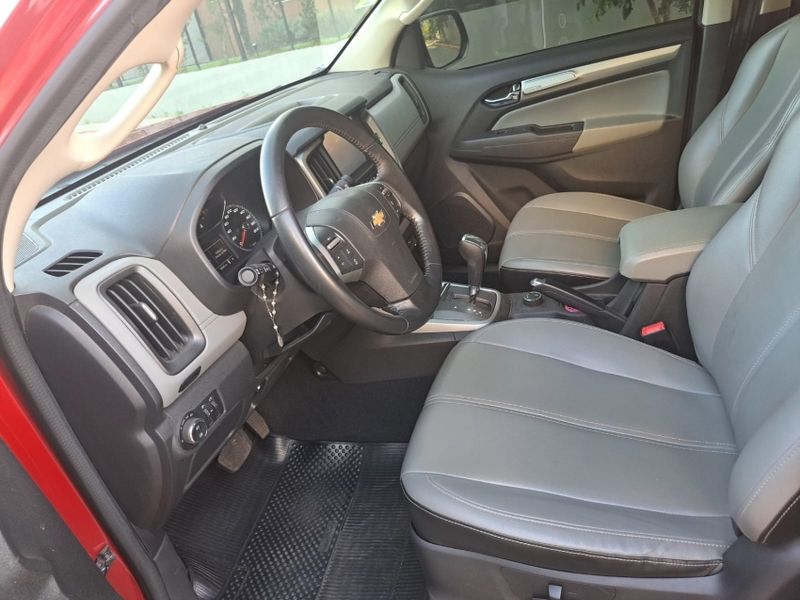 Chevrolet S10 2.8 LTZ 4X4 CD 16V TURBO DIESEL 4P AUTOMÁTICO 2019/2020 CAMINHÕES & CAMIONETAS PASSO FUNDO / Carros no Vale
