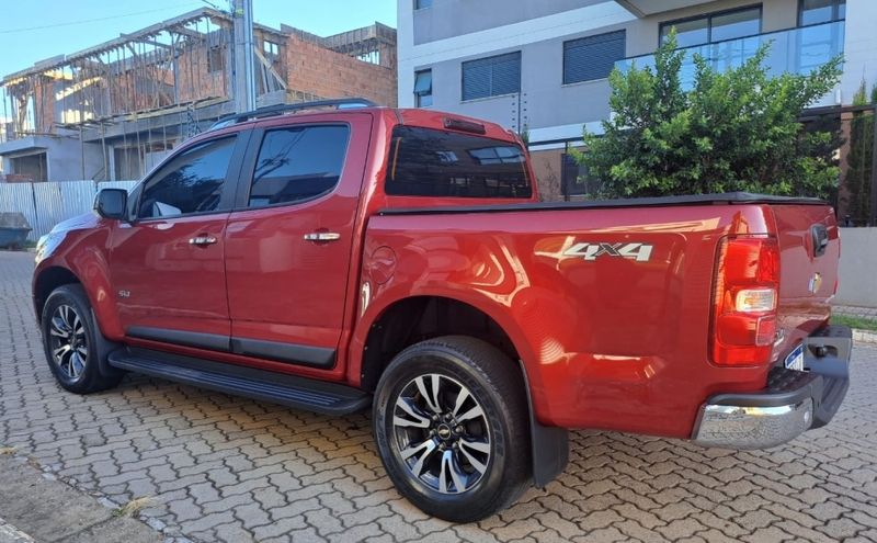 Chevrolet S10 2.8 LTZ 4X4 CD 16V TURBO DIESEL 4P AUTOMÁTICO 2019/2020 CAMINHÕES & CAMIONETAS PASSO FUNDO / Carros no Vale
