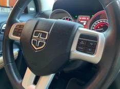 Dodge JOURNEY 3.6 RT V6 GASOLINA 4P AUTOMÁTICO 2014/2014 VINTAGE VEÍCULOS CAXIAS DO SUL / Carros no Vale