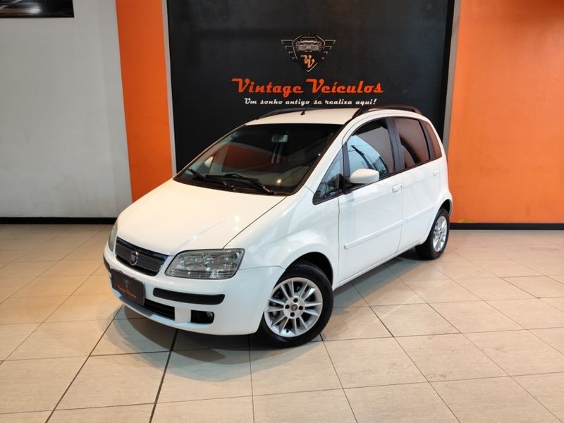 Fiat IDEA 1.4 MPI ELX 8V FLEX 4P MANUAL 2009/2010 VINTAGE VEÍCULOS CAXIAS DO SUL / Carros no Vale