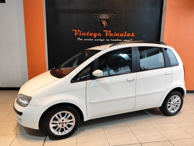 Fiat IDEA 1.4 MPI ELX 8V FLEX 4P MANUAL 2009/2010 VINTAGE VEÍCULOS CAXIAS DO SUL / Carros no Vale