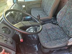 Ford Cargo 2422 E 3-Eixos 2004/2004 CAMINHÕES & CAMIONETAS PASSO FUNDO / Carros no Vale