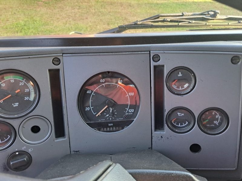 Ford Cargo 2422 E 3-Eixos 2004/2004 CAMINHÕES & CAMIONETAS PASSO FUNDO / Carros no Vale