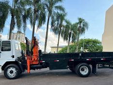 Ford Cargo 1317/ 1317 E T MUNCK 2005/2005 CAMINHÕES & CAMIONETAS PASSO FUNDO / Carros no Vale