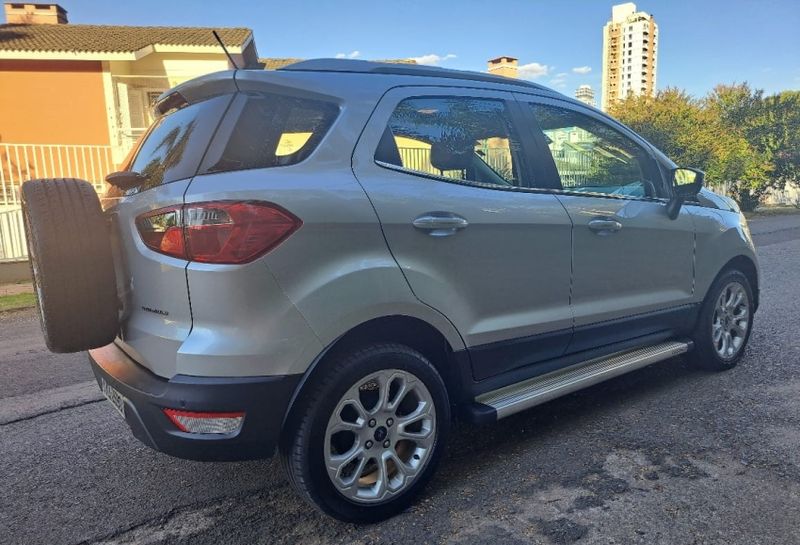 Ford ECOSPORT 2.0 TI-VCT FLEX SE AUTOMÁTICO 2018/2019 CAMINHÕES & CAMIONETAS PASSO FUNDO / Carros no Vale