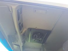 Mercedes-Benz Atego 2425 3-Eixos Leito Baú 2010/2011 CAMINHÕES & CAMIONETAS PASSO FUNDO / Carros no Vale