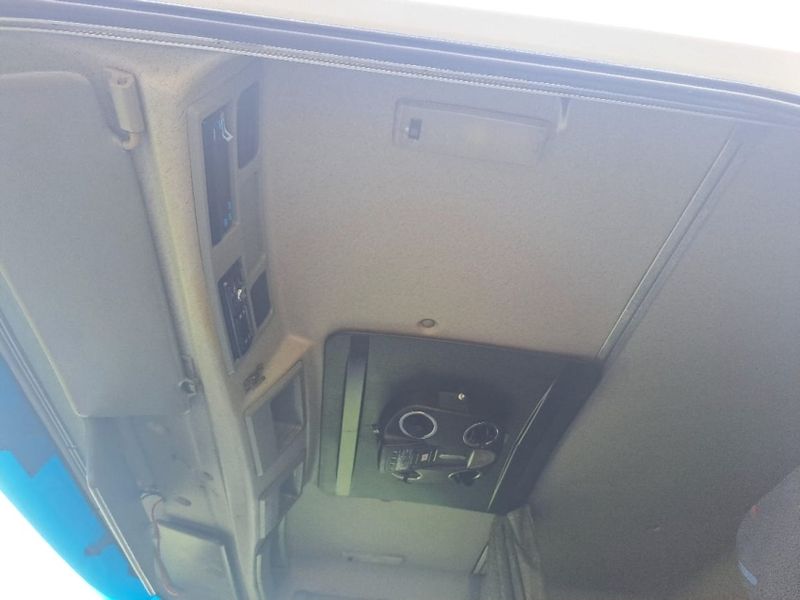 Mercedes-Benz Atego 2425 3-Eixos Leito Baú 2010/2011 CAMINHÕES & CAMIONETAS PASSO FUNDO / Carros no Vale