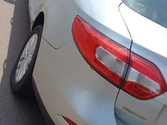 Renault FLUENCE 2.0 DYNAMIQUE 16V FLEX 4P AUTOMÁTICO 2015/2016 CAMINHÕES & CAMIONETAS PASSO FUNDO / Carros no Vale