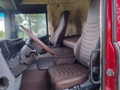 Scania P 310 P-310 B 8×2 Chassi 2013/2014 CAMINHÕES & CAMIONETAS PASSO FUNDO / Carros no Vale