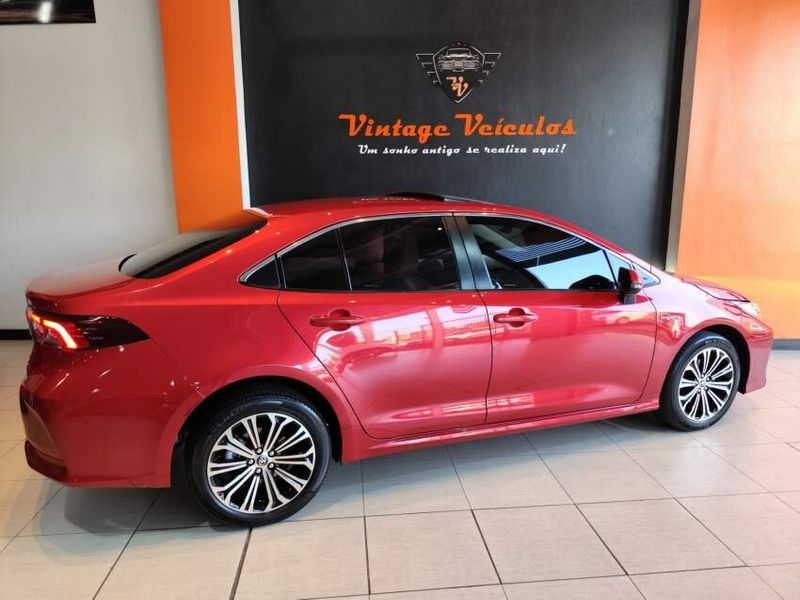 Toyota COROLLA 1.8 VVT-I HYBRID FLEX ALTIS PREMIUM CVT 2021/2022 VINTAGE VEÍCULOS CAXIAS DO SUL / Carros no Vale