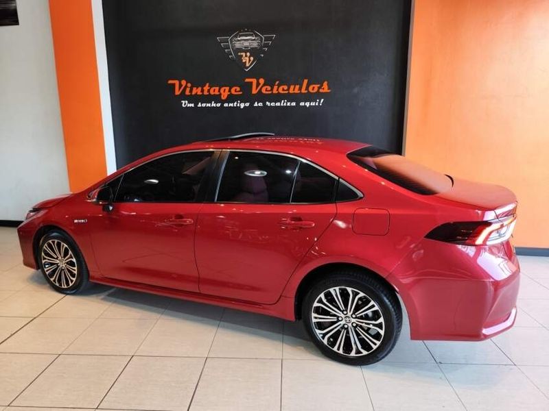 Toyota COROLLA 1.8 VVT-I HYBRID FLEX ALTIS PREMIUM CVT 2021/2022 VINTAGE VEÍCULOS CAXIAS DO SUL / Carros no Vale