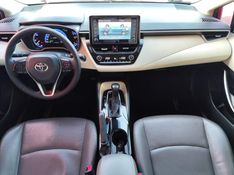 Toyota COROLLA 1.8 VVT-I HYBRID FLEX ALTIS PREMIUM CVT 2021/2022 VINTAGE VEÍCULOS CAXIAS DO SUL / Carros no Vale