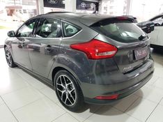 Ford FOCUS 2.0 TITANIUM 16V FLEX 4P POWERSHIFT 2016/2017 ADVANT AUTOMÓVEIS CAXIAS DO SUL / Carros no Vale