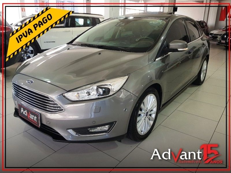Ford FOCUS 2.0 TITANIUM PLUS 16V FLEX 4P POWERSHIFT 2016/2017 ADVANT AUTOMÓVEIS CAXIAS DO SUL / Carros no Vale