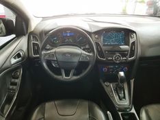 Ford FOCUS 2.0 TITANIUM PLUS 16V FLEX 4P POWERSHIFT 2016/2017 ADVANT AUTOMÓVEIS CAXIAS DO SUL / Carros no Vale