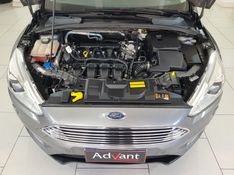 Ford FOCUS 2.0 TITANIUM PLUS 16V FLEX 4P POWERSHIFT 2016/2017 ADVANT AUTOMÓVEIS CAXIAS DO SUL / Carros no Vale