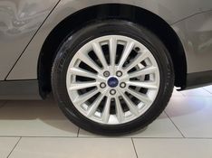 Ford FOCUS 2.0 TITANIUM PLUS 16V FLEX 4P POWERSHIFT 2016/2017 ADVANT AUTOMÓVEIS CAXIAS DO SUL / Carros no Vale
