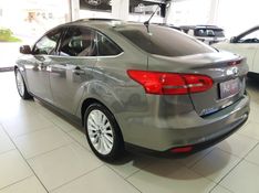 Ford FOCUS 2.0 TITANIUM PLUS 16V FLEX 4P POWERSHIFT 2016/2017 ADVANT AUTOMÓVEIS CAXIAS DO SUL / Carros no Vale