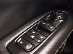 JEEP COMPASS 2.0 16V FLEX LONGITUDE AUTOMÁTICO 2017/2018 ADVANT AUTOMÓVEIS CAXIAS DO SUL / Carros no Vale