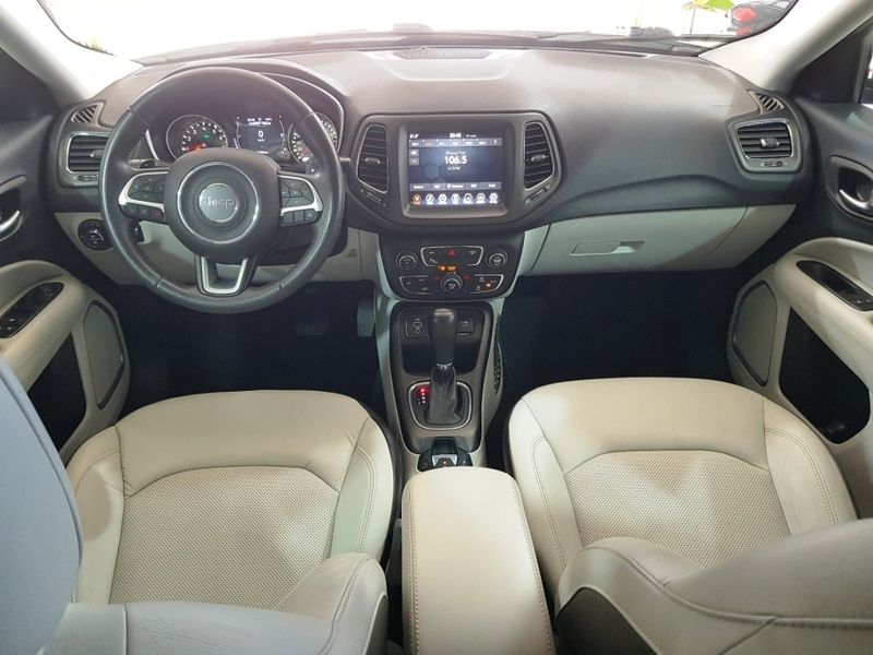 JEEP COMPASS 2.0 16V FLEX LONGITUDE AUTOMÁTICO 2018/2018 ADVANT AUTOMÓVEIS CAXIAS DO SUL / Carros no Vale