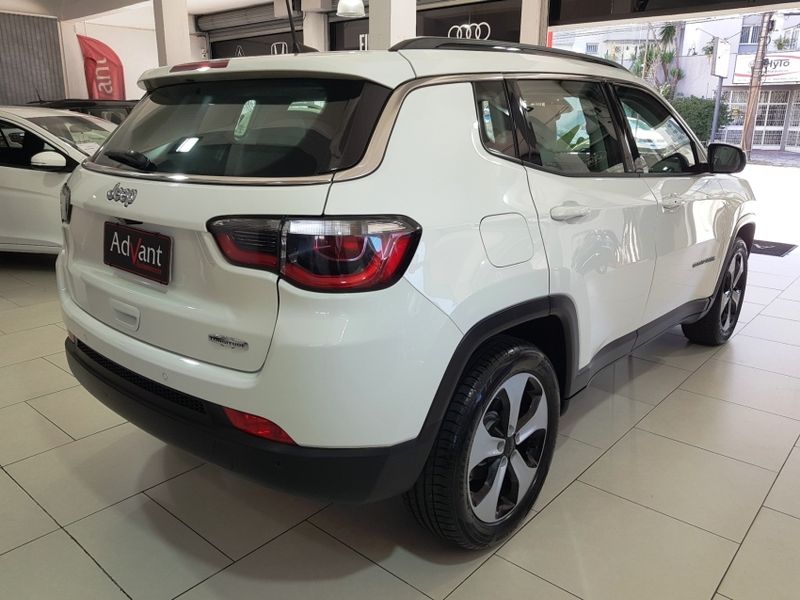JEEP COMPASS 2.0 16V FLEX LONGITUDE AUTOMÁTICO 2018/2018 ADVANT AUTOMÓVEIS CAXIAS DO SUL / Carros no Vale