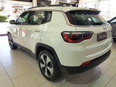 JEEP COMPASS 2.0 16V FLEX LONGITUDE AUTOMÁTICO 2018/2018 ADVANT AUTOMÓVEIS CAXIAS DO SUL / Carros no Vale