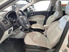 JEEP COMPASS 2.0 16V FLEX LONGITUDE AUTOMÁTICO 2018/2018 ADVANT AUTOMÓVEIS CAXIAS DO SUL / Carros no Vale