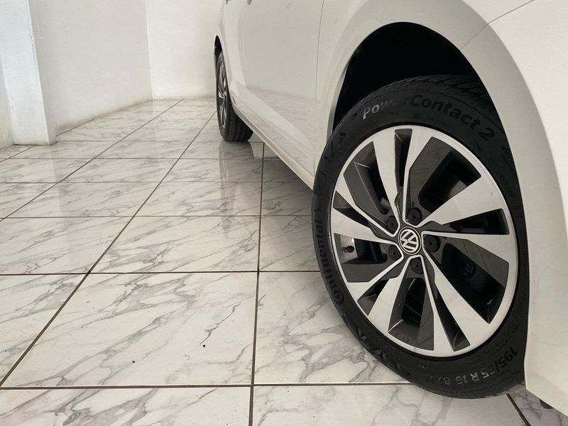 VOLKSWAGEN POLO HIGHLINE 200 TSI 1.0 2019 SÓ MOTOS E AUTOMÓVEIS SANTA CRUZ DO SUL / Carros no Vale