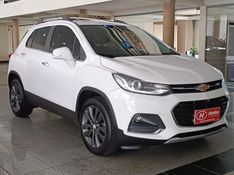 Chevrolet TRACKER PREMIER 1.4 TURBO 2018 HÉLIO AUTOMÓVEIS LAJEADO / Carros no Vale
