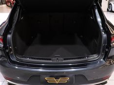 Porsche MACAN 2.0 16V GASOLINA 4P AUTOMÁTICO 2021/2021 VIA BELLA VEÍCULOS ESPECIAIS CAXIAS DO SUL / Carros no Vale