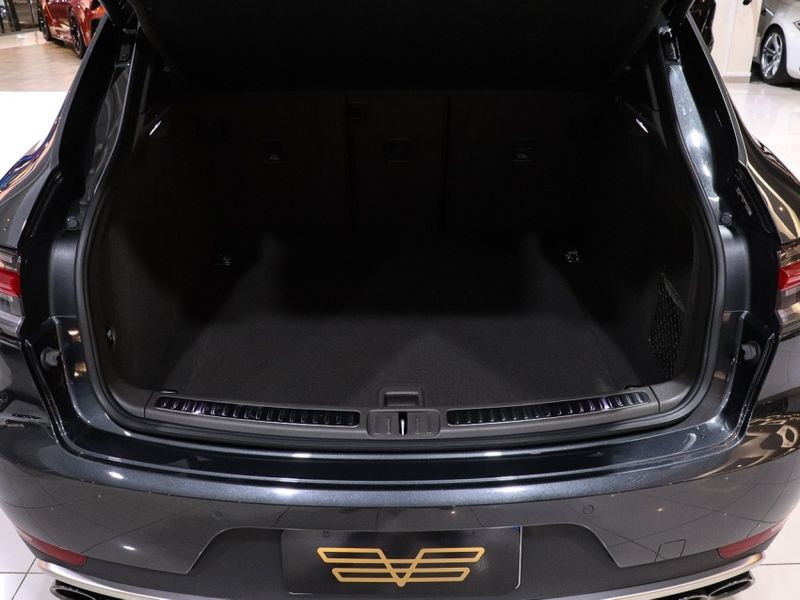 Porsche MACAN 2.0 16V GASOLINA 4P AUTOMÁTICO 2021/2021 VIA BELLA VEÍCULOS ESPECIAIS CAXIAS DO SUL / Carros no Vale