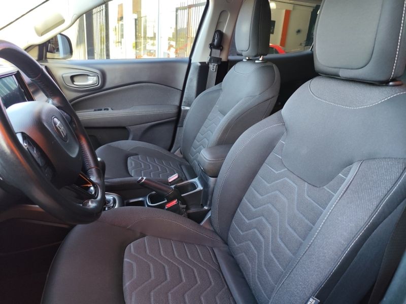 Fiat TORO 1.3 TURBO 270 FLEX FREEDOM AT6 2021/2022 VINTAGE VEÍCULOS CAXIAS DO SUL / Carros no Vale