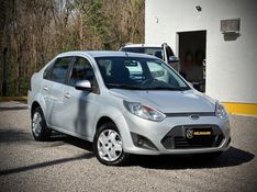 Ford FIESTA SEDAN CLASS 1.6 16V 2013 NEUMANN VEÍCULOS ARROIO DO MEIO / Carros no Vale
