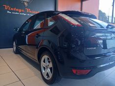 Ford FOCUS 2.0 GLX 16V FLEX 4P AUTOMÁTICO 2013/2013 VINTAGE VEÍCULOS CAXIAS DO SUL / Carros no Vale