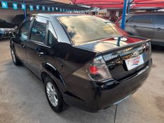 Ford FIESTA SEDAN CLASS 1.6 8V 2011 FERREIRA VEÍCULOS VENÂNCIO AIRES / Carros no Vale