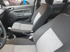Ford FIESTA SEDAN CLASS 1.6 8V 2011 FERREIRA VEÍCULOS VENÂNCIO AIRES / Carros no Vale