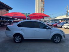 Ford FIESTA SEDAN CLASS 1.6 8V 2012 FERREIRA VEÍCULOS VENÂNCIO AIRES / Carros no Vale