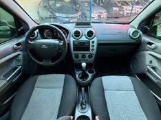 Ford FIESTA SEDAN CLASS 1.6 8V 2012 FERREIRA VEÍCULOS VENÂNCIO AIRES / Carros no Vale