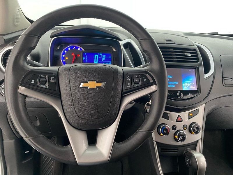 CHEVROLET TRACKER LTZ 1.8 2014 SÓ MOTOS E AUTOMÓVEIS SANTA CRUZ DO SUL / Carros no Vale