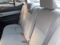 Toyota COROLLA XEi 2.0 2015 FERREIRA VEÍCULOS VENÂNCIO AIRES / Carros no Vale