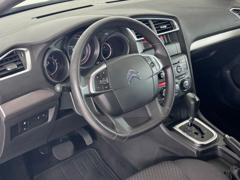 Citroen C4 Lounge Origine Thp 173 2017/2018 COVEL VEICULOS ENCANTADO / Carros no Vale