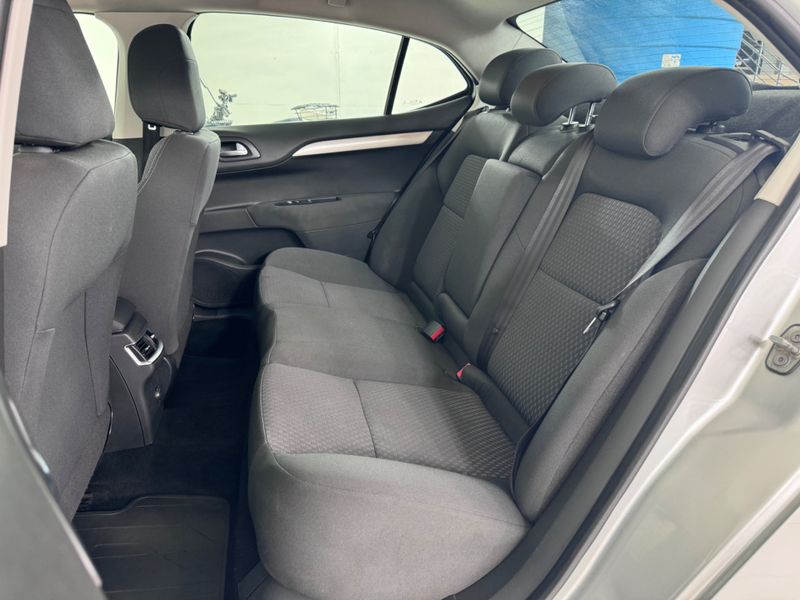 Citroen C4 Lounge Origine Thp 173 2017/2018 COVEL VEICULOS ENCANTADO / Carros no Vale