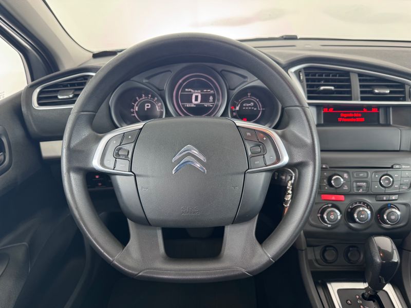 Citroen C4 Lounge Origine Thp 173 2017/2018 COVEL VEICULOS ENCANTADO / Carros no Vale