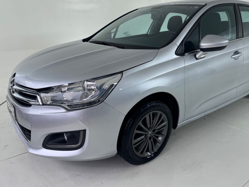 Citroen C4 Lounge Origine Thp 173 2017/2018 COVEL VEICULOS ENCANTADO / Carros no Vale