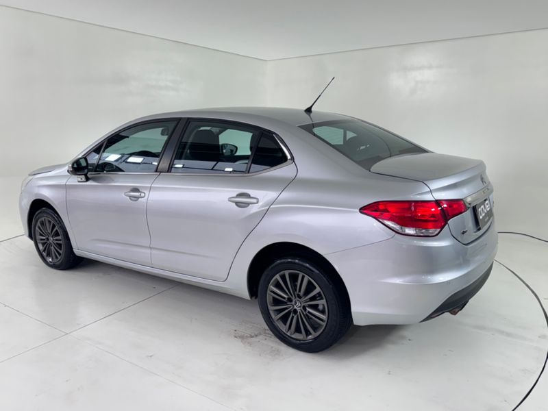Citroen C4 Lounge Origine Thp 173 2017/2018 COVEL VEICULOS ENCANTADO / Carros no Vale